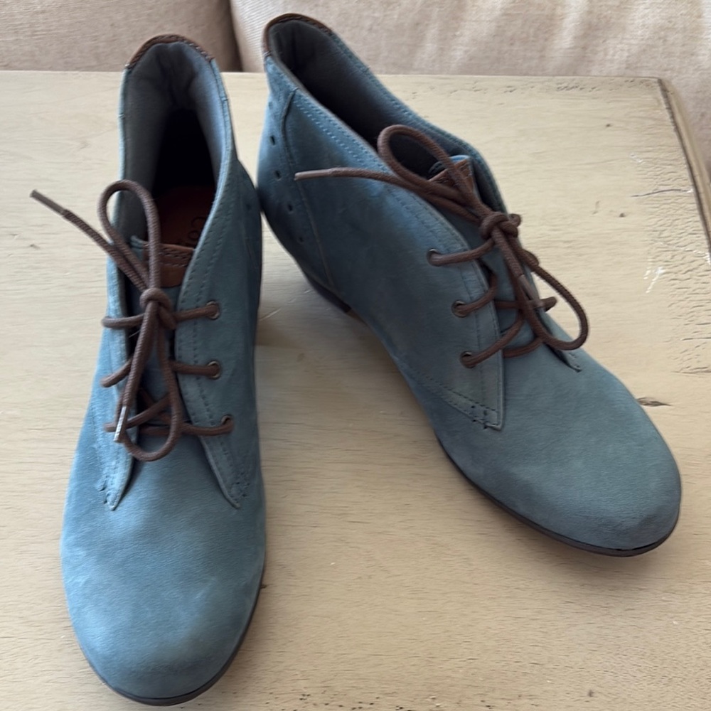 New 10M Cobb Hill by New Balance Women's Blue Ankle Boots